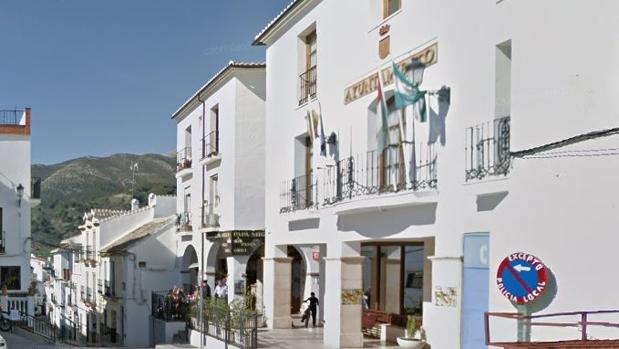 Una red de centros para mayores en municipios de Málaga, proyecto socialista en la Diputación