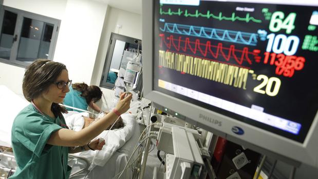 Seis de cada diez médicos de Córdoba se jubilarán en menos de 15 años