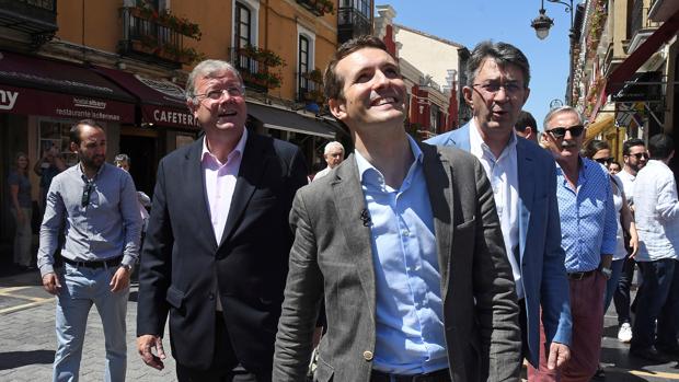 Pablo Casado visita cuatro provincias andaluzas en su carrera a la presidencia del PP