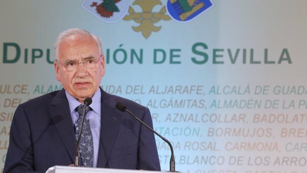 Un juzgado de Sevilla investiga la querella contra Alfonso Guerra por llamar «nazi» a Quim Torra