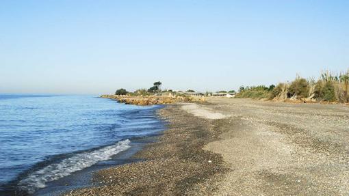 Aislada y sin paseo marítimo, está compuesta principalmente por bolos