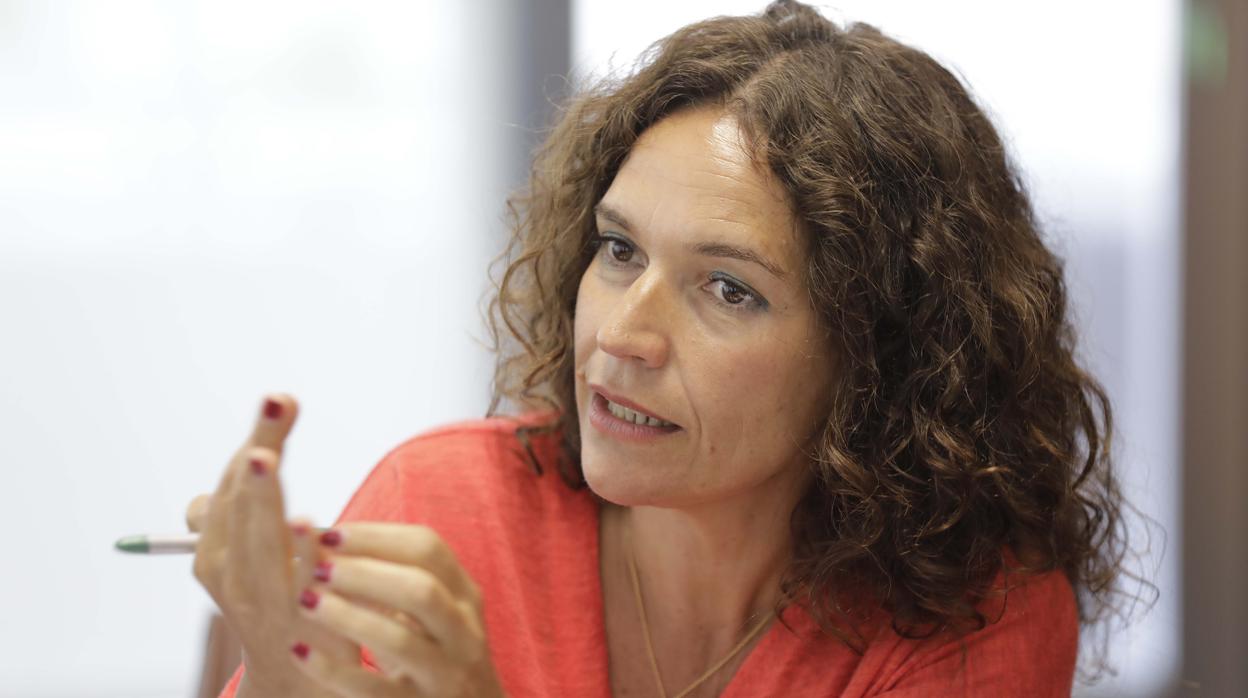 La consejera Lina Gálvez en un momento de la entrevista