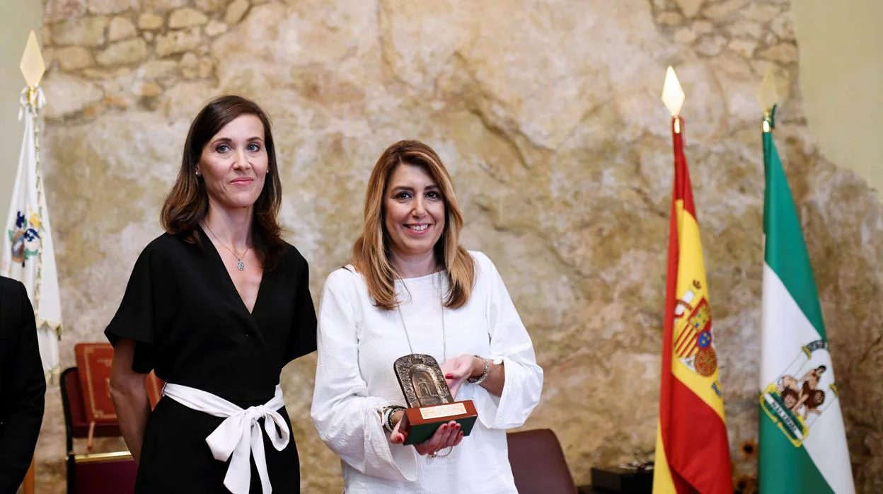Susana Díaz durante su visita institucional a la localidad cordobesa de Monturque