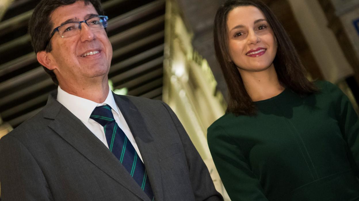 Juan Marín e Inés Arrimadas, este martes, en la Cámara de Comercio de Sevilla