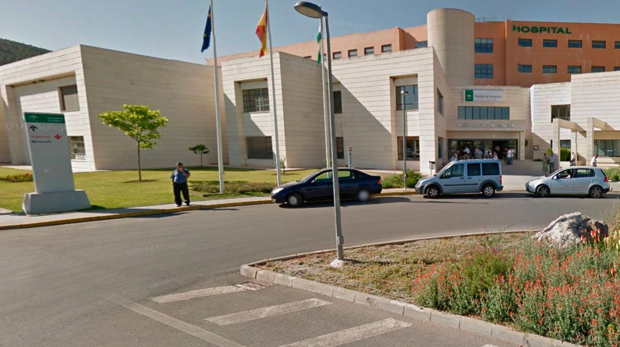 La pareja abandoná al bebé en el Hospital de Antequera