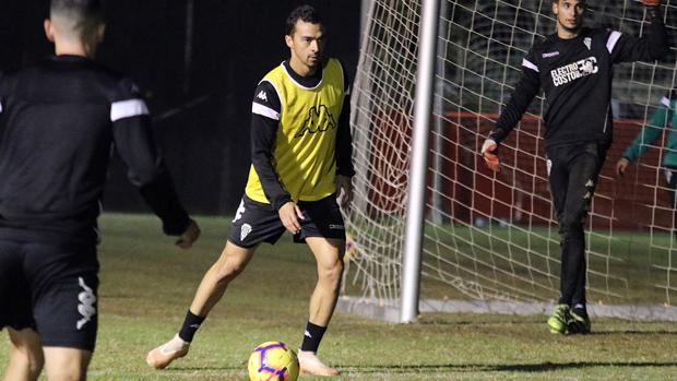El Córdoba CF, a por la asignatura pendiente de ganar fuera