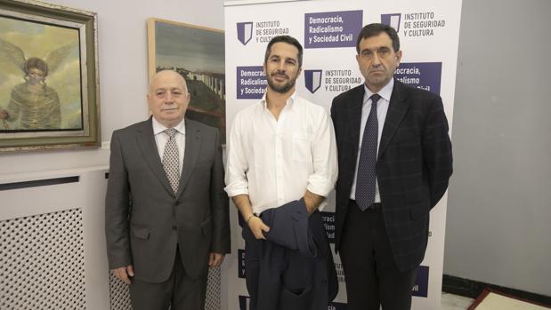 Vigilancia e integración, las claves para que los inmigrantes musulmanes no se radicalicen