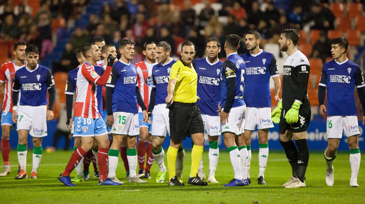 Los jugadores del Córdoba en el anterior encuentro