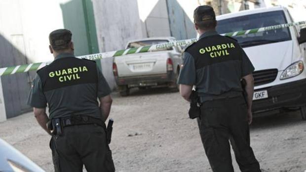 Buscan a un conductor fugado tras arrollar a una joven en Granada