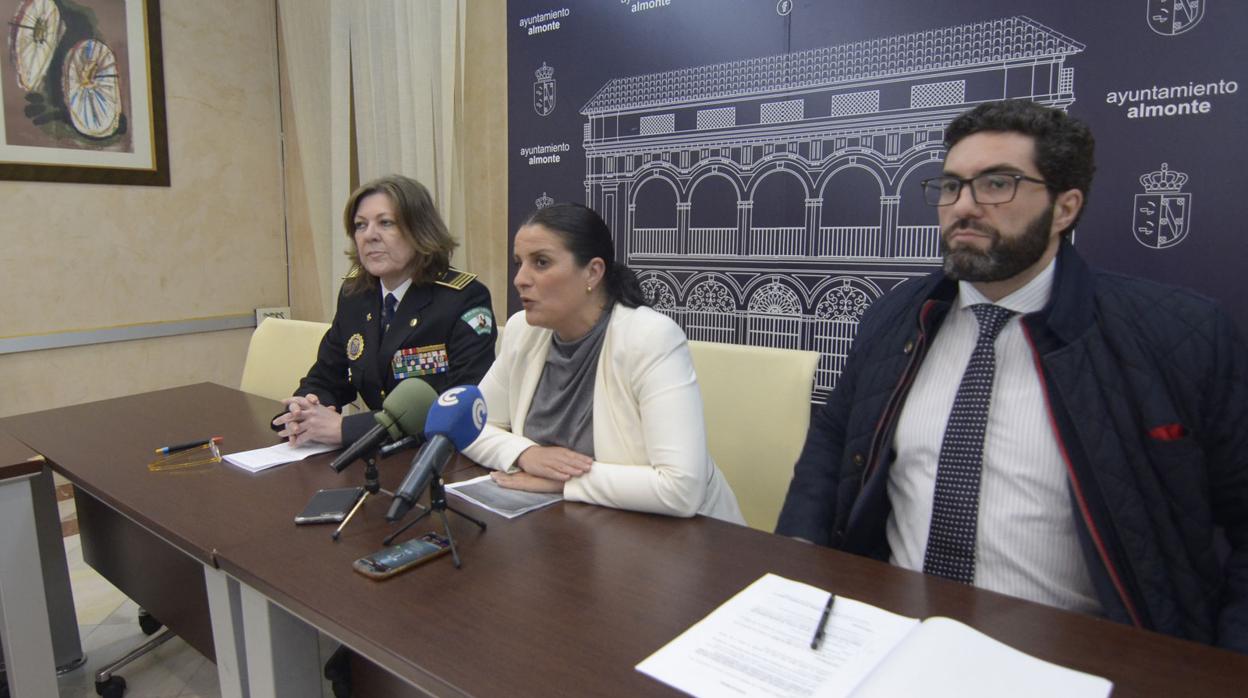 El Ayuntamiento asegura que la Policía Local entregó el cuchillo