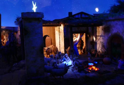 Detalle del belén instalado en el hospital San Juan de Dios