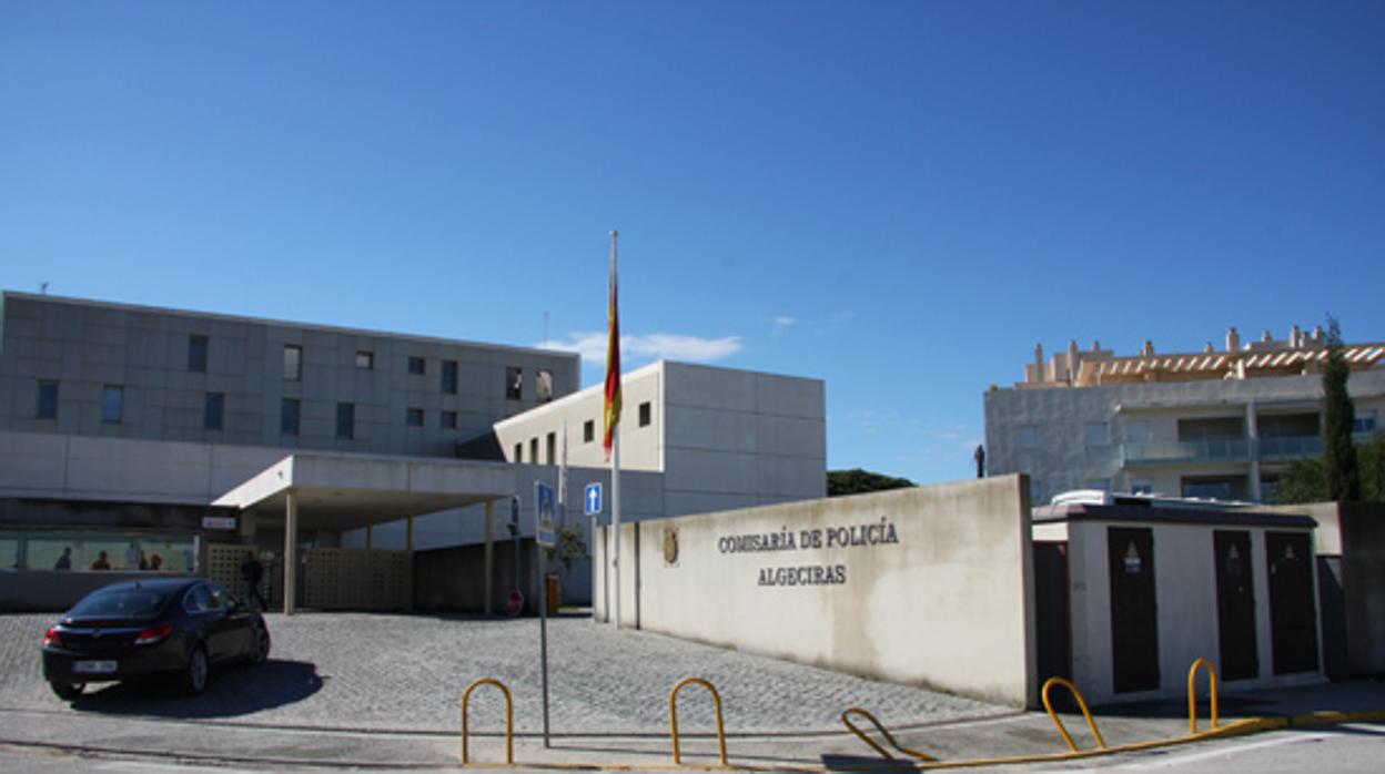 Imaen de la comisaría de la Policía Nacional de Algeciras