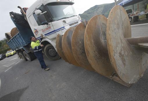 Una de las brocas para perforar el suelo