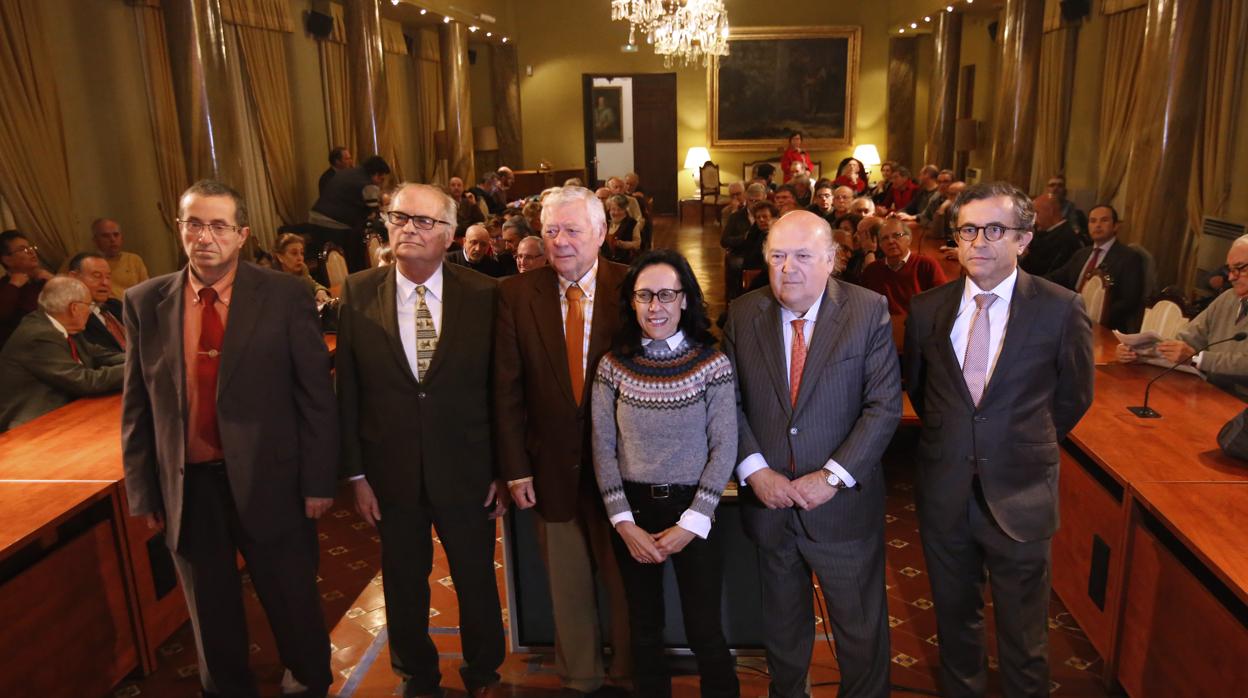 Expertos convocados por la Real Academia