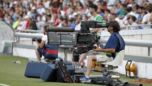 Diez cambios para el Córdoba CF y el cordobesismo en Segunda B