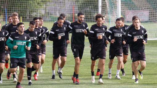 Diez cambios para el Córdoba CF y el cordobesismo en Segunda B