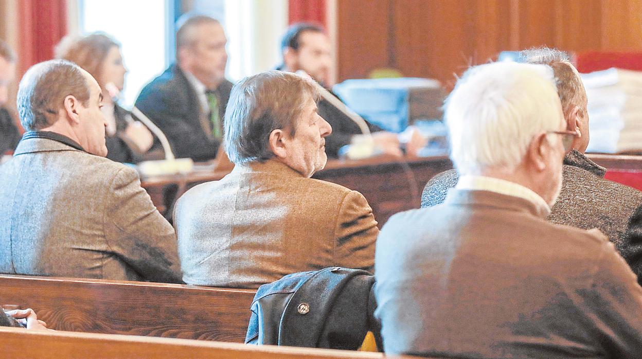 Juan Márquez, Francisco Javier Guerrero y Javier Aguado, tres de los cinco acusados en el caso Umax