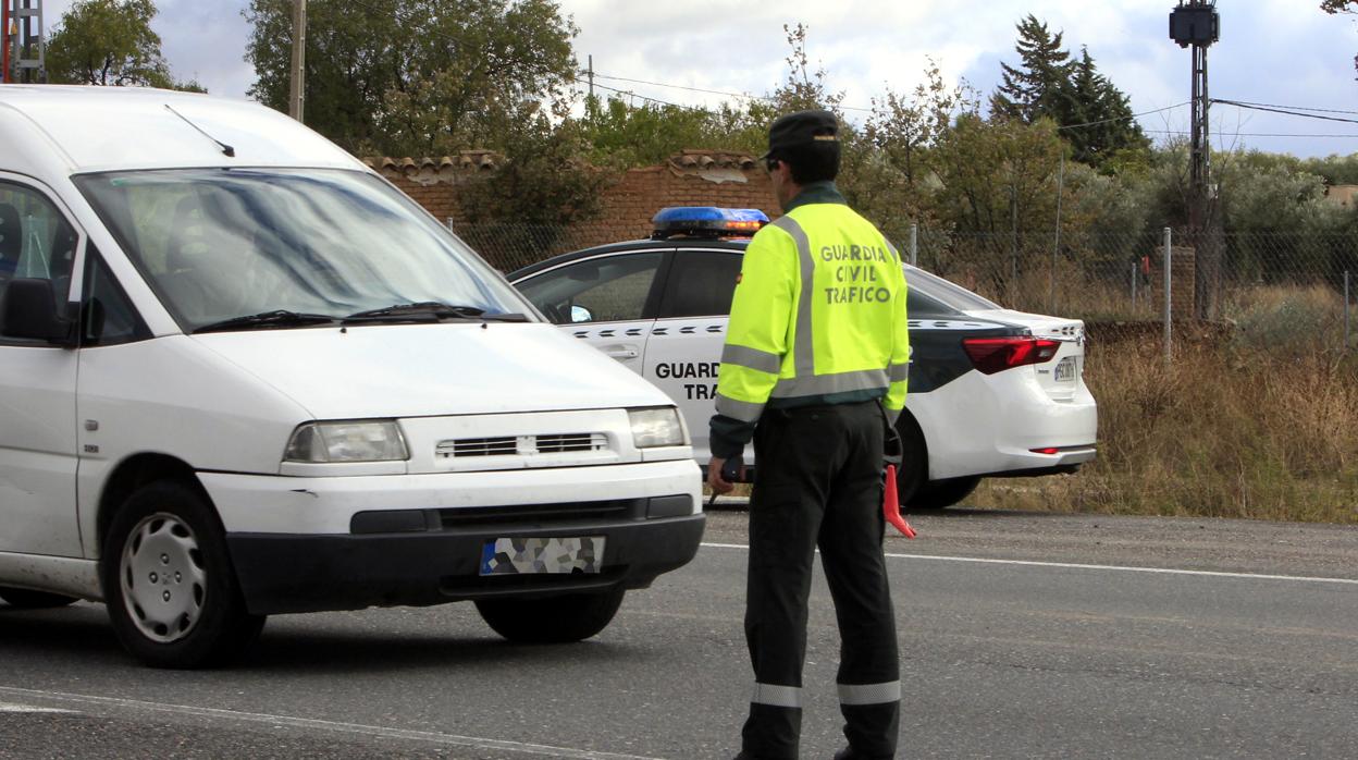 Agente de la Guardia Civil de tráfico