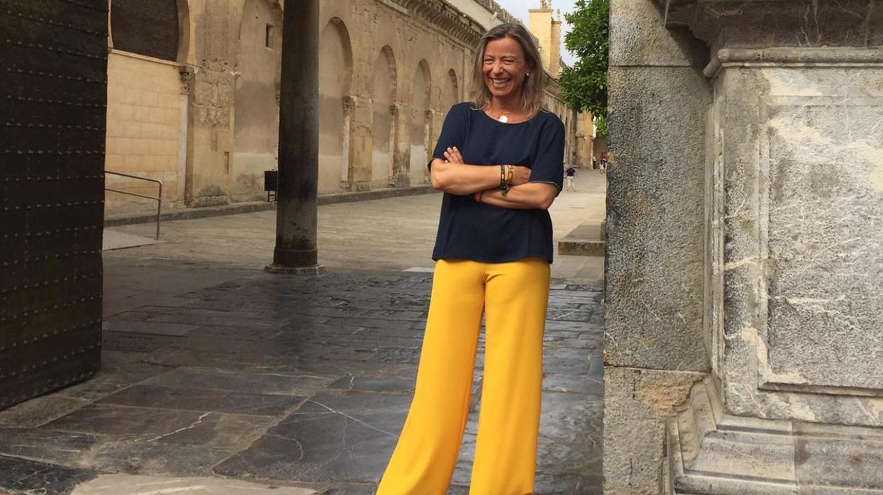 La Teniente Alcalde, Isabel Albás