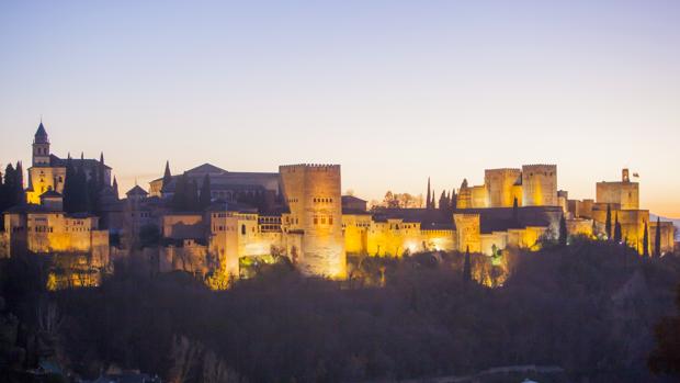 La Alhambra emprende la conservación en las galerías del Patio de los Leones