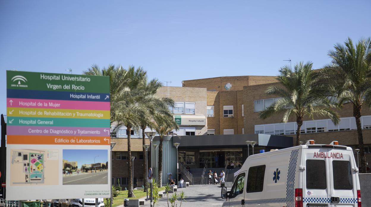 Complejo Hospitalario Virgen del Rocío, donde hay embarazadas ingresadas