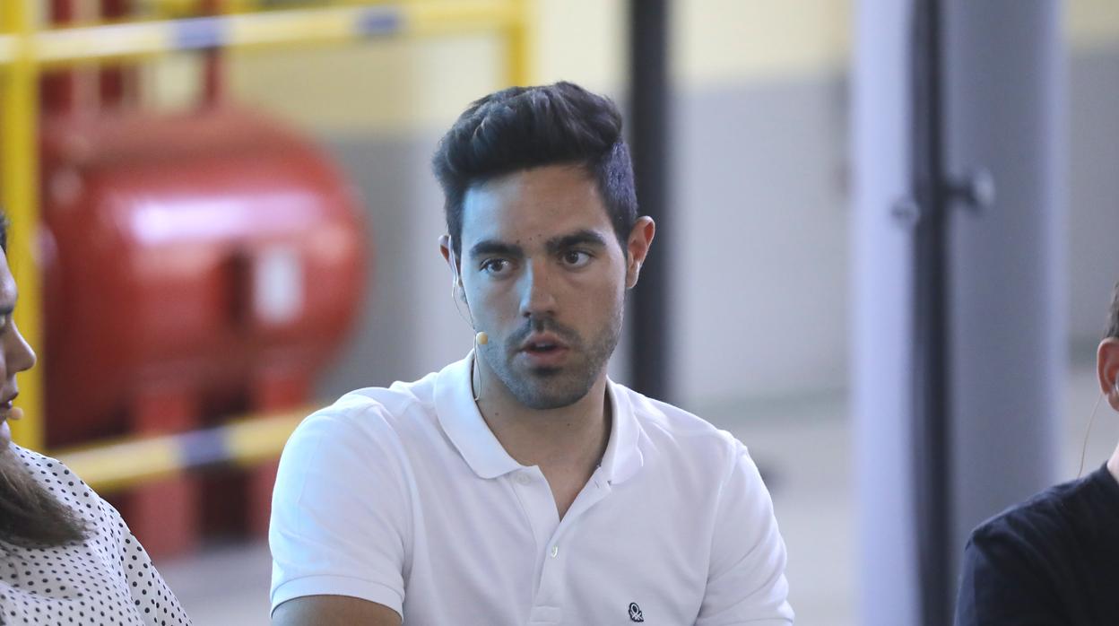 El ciclista cordobés Alfonso Cabello, en un acto en Sevilla