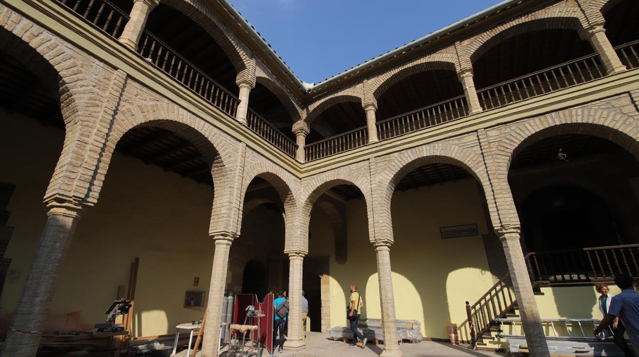 Patio del Palacio de Congresos de la calle Torrijos
