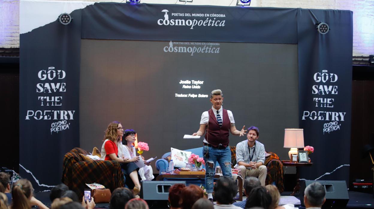 Joelle Taylor, durante su participación en la edición número 16 de Cosmopoética en Córdoba