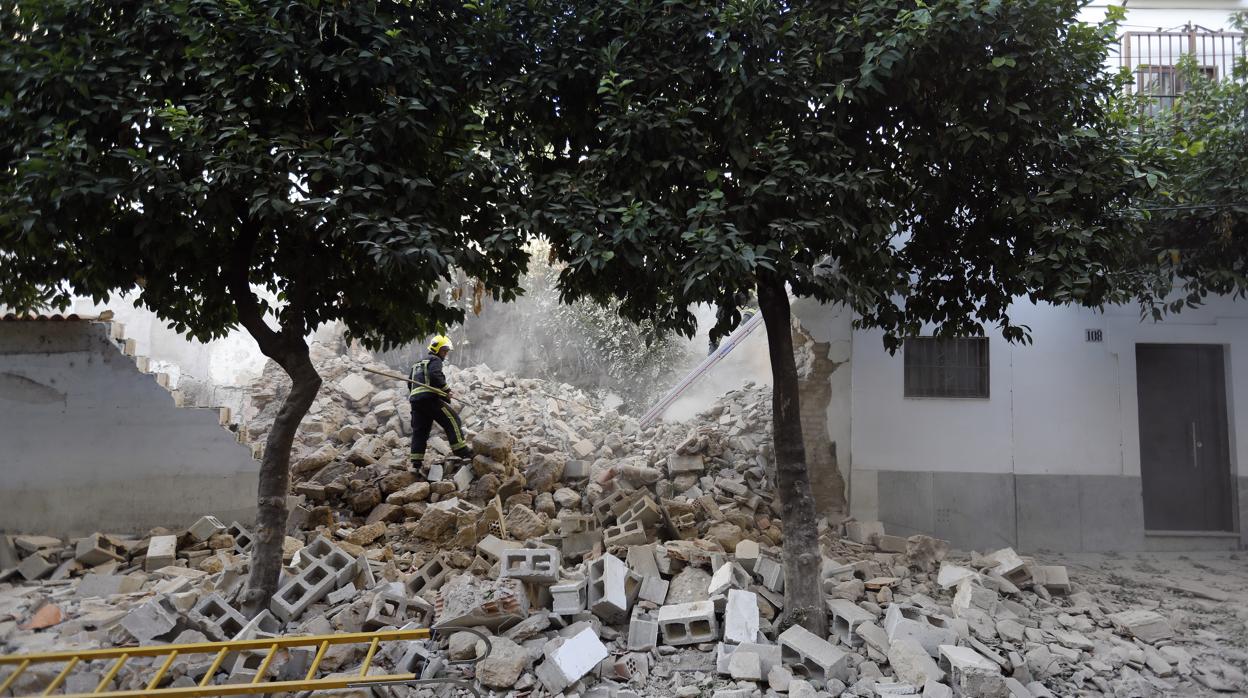Derrumbe en un solar de la calle San Fernando, esta misma semana