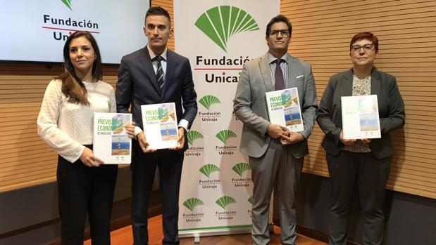 Analistas ya rebaja una décima el crecimiento del PIB en Andalucía este año y lo cifra en el 1,9% para 2020