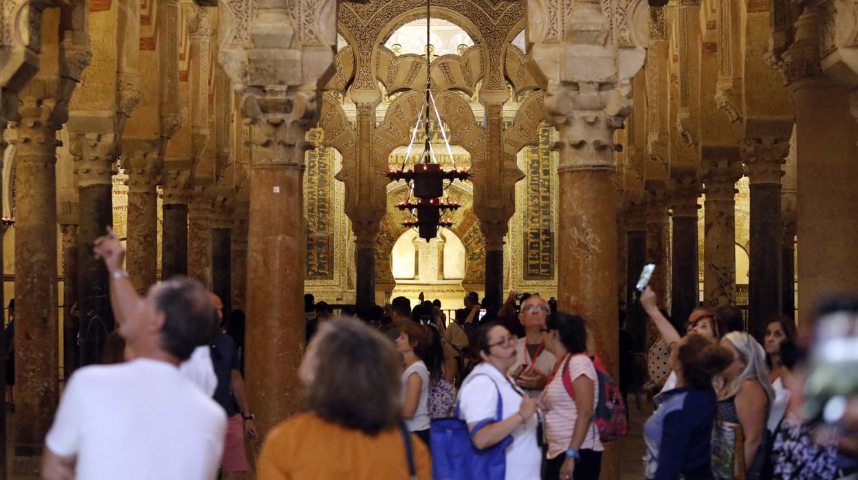 Fases de construcción de la Mezquita-Catedral de Córdoba