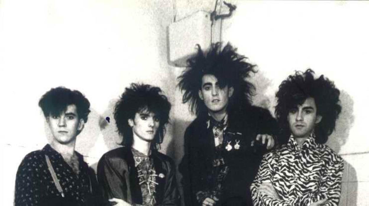 Yacentes, una banda que fue parte de Varsovia