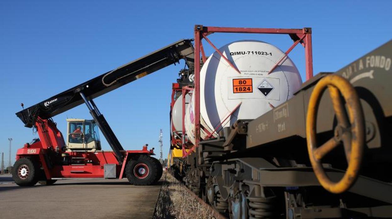Estación de mercanías de El Higuerón