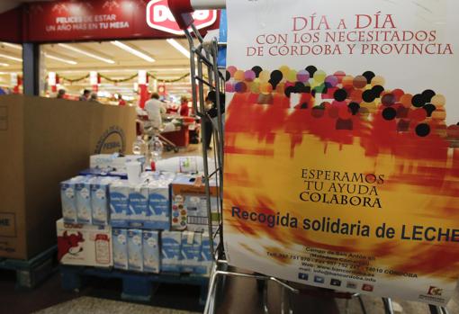 Alimentos en un supermercado de Córdoba