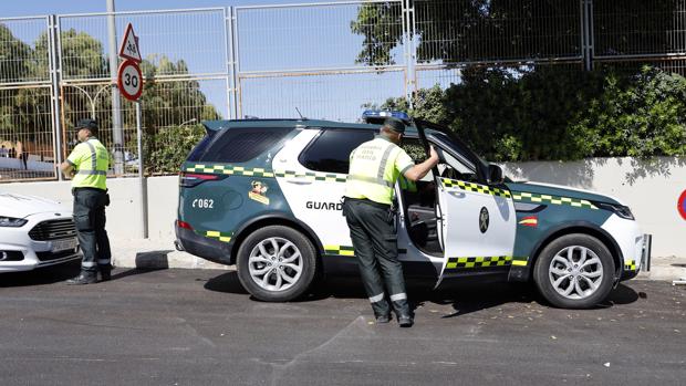 Muere al salirse su coche de la carretera en Málaga