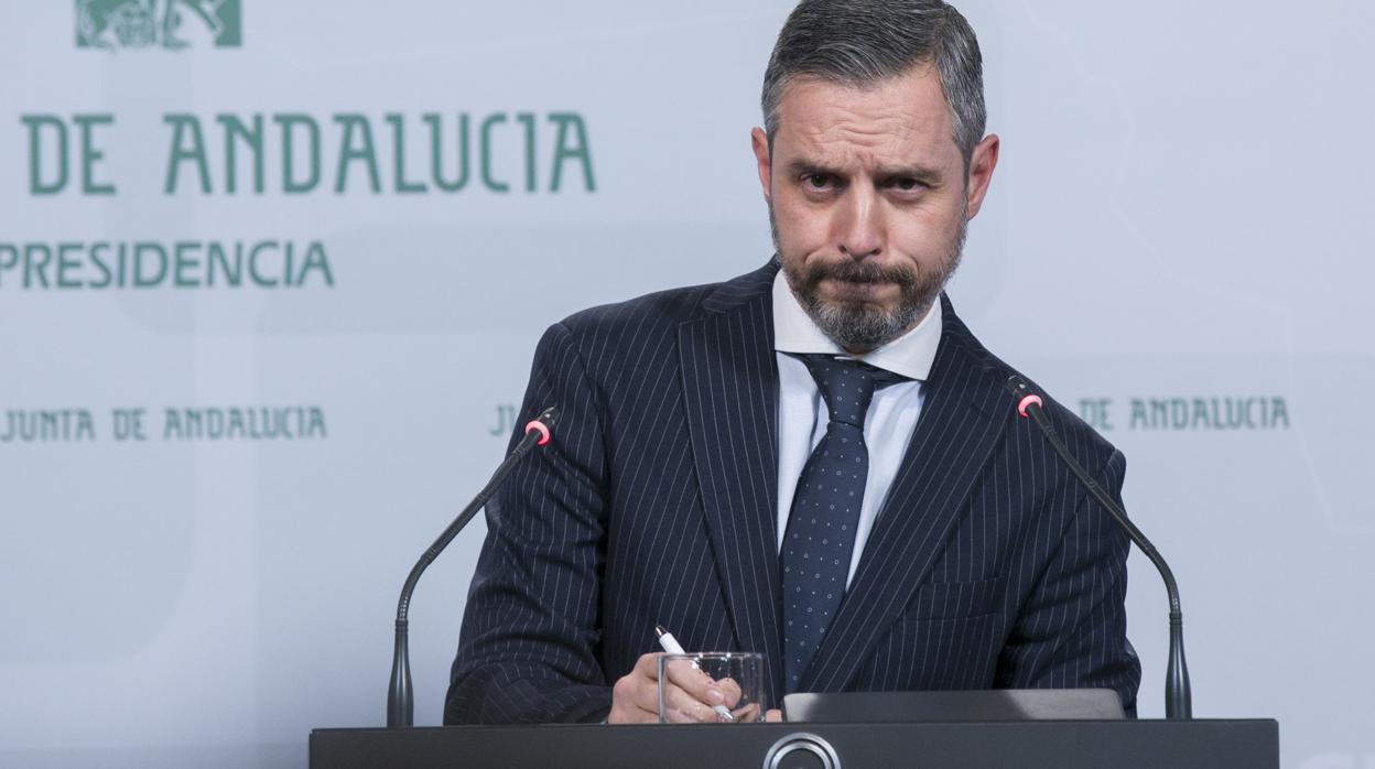 El consejero de Hacienda, Juan Bravo