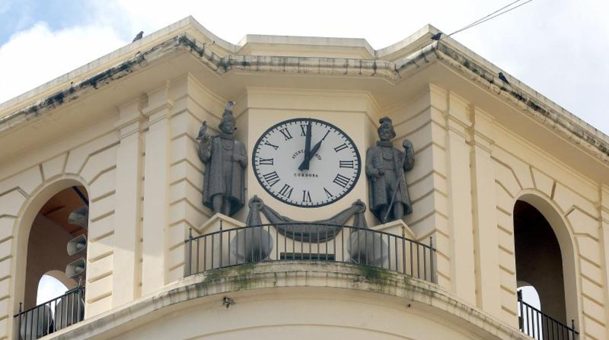 Reloj de las Tendillas, donde se celebran cada año las tradicionales campanadas de Nochevieja