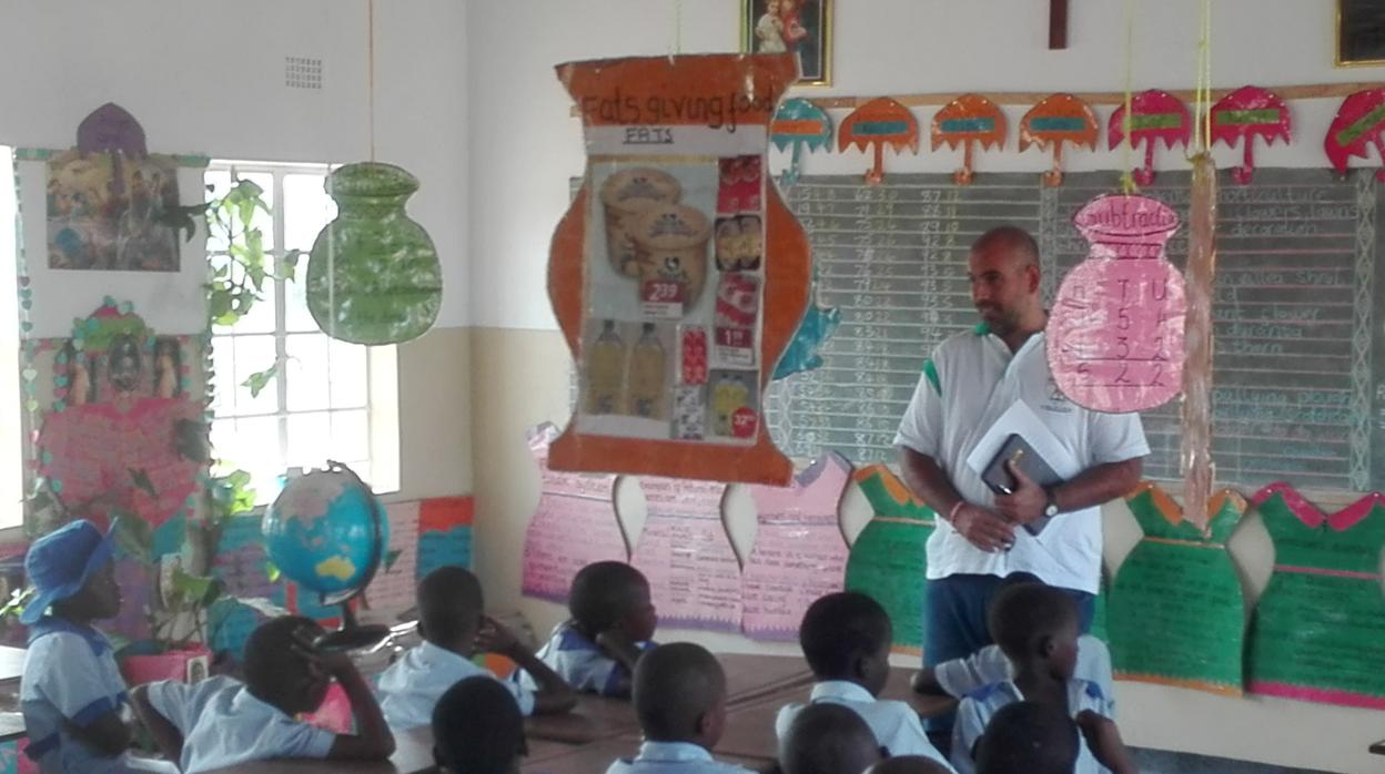 Los misioneros claretianos pusieron en marcha un colegio de Primaria que ya tiene 600 escolares