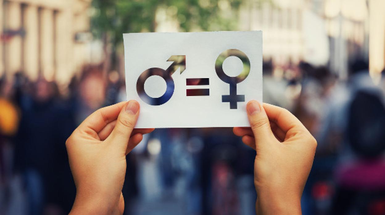 El compromiso del Gobierno andaluz para conseguir la igualdad entre hombres y mujeres es contundente y ha quedado reflejado en las medidas que se han puesto en marcha