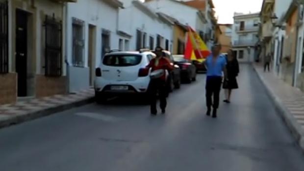 La Policía Local denuncia a cuatro vecinos de Moriles por simular una procesión