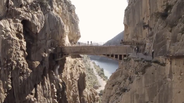 El Caminito del Rey manda un mensaje de ánimo: «Volveremos a caminar muy pronto»