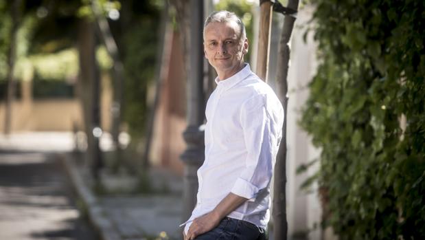 José Carlos León: «El coronavirus nos obligará a consumir menos, pero mejor»