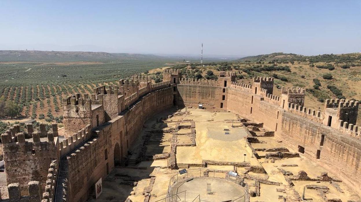 Castillo de Burgalimar, en Baños de la Encina