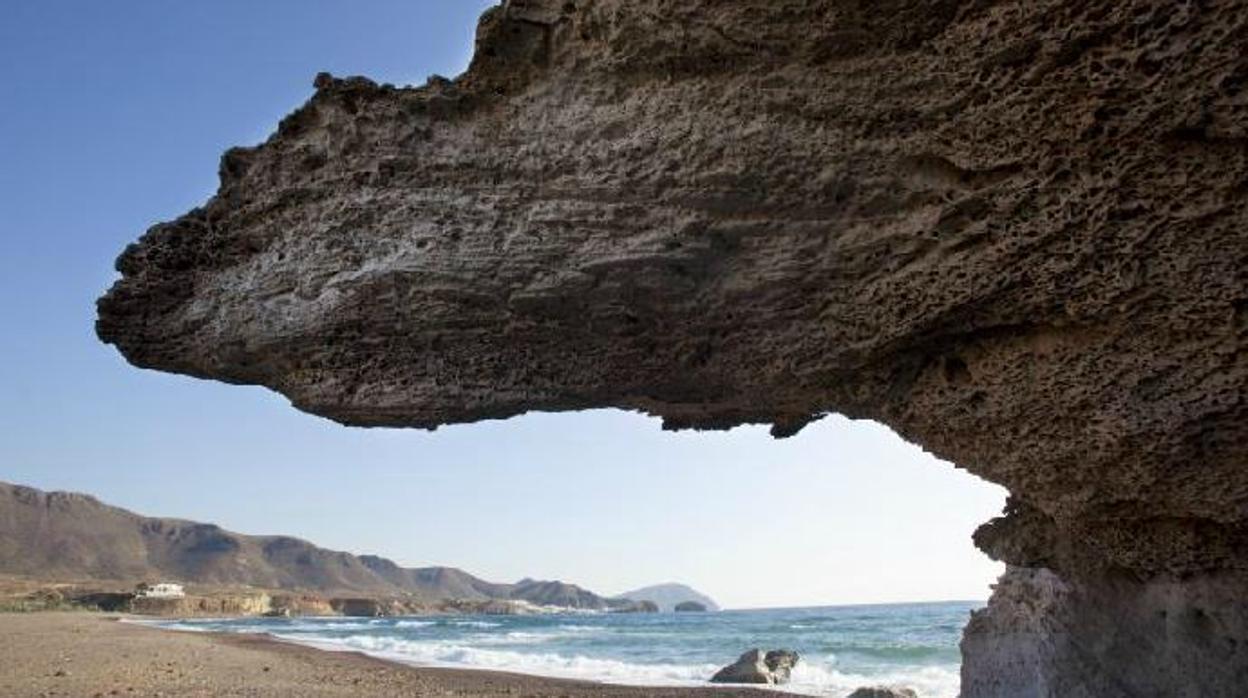 Playa de los Escullos, en el Parque Natural Cabo de Gata-Níjar