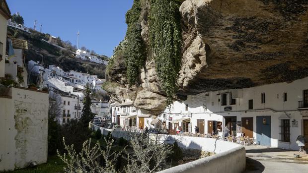 Los mil y un encantos de Setenil de las Bodegas