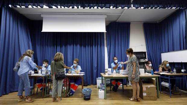 Profesores de Córdoba, ante los test del Covid-19 | «El nerviosismo nos come»