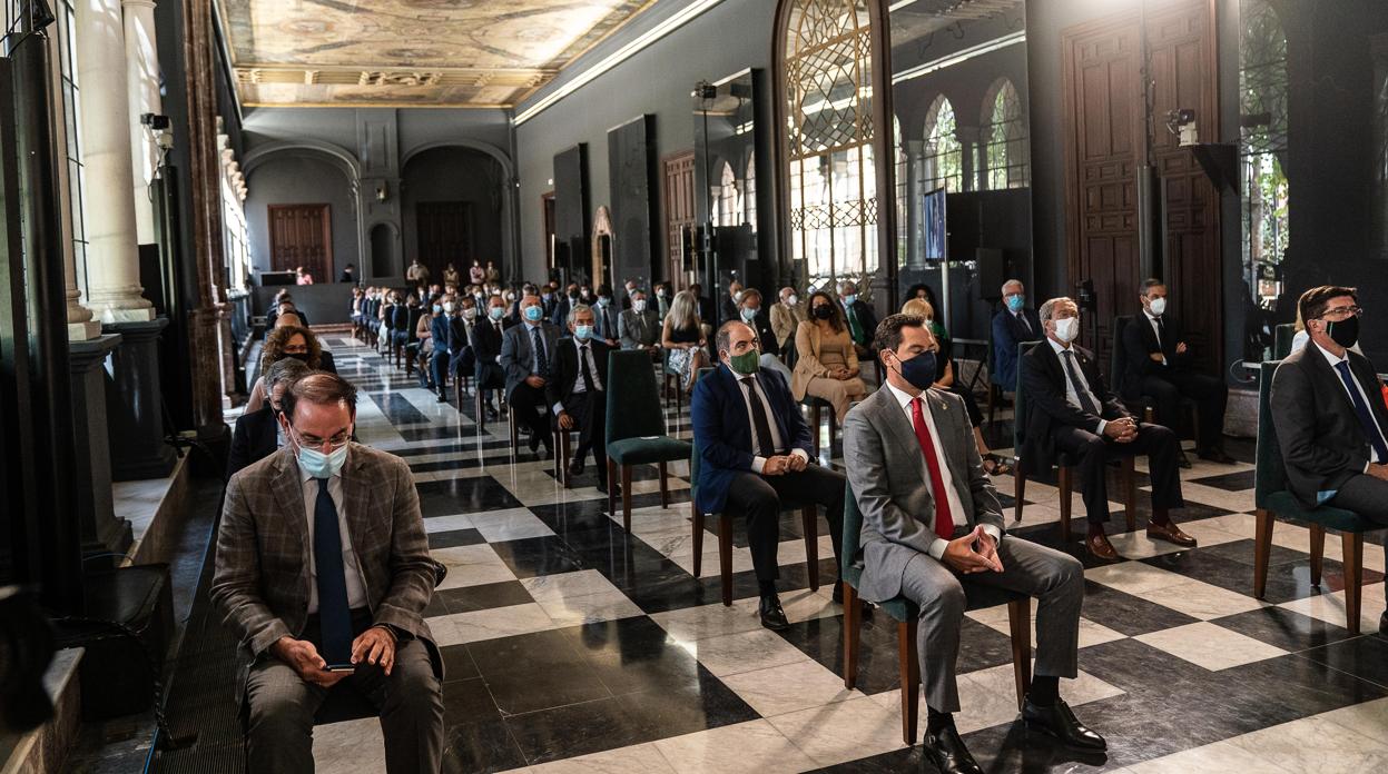 Aspecto que presentaba la reunión en el Palacio de San Telmo