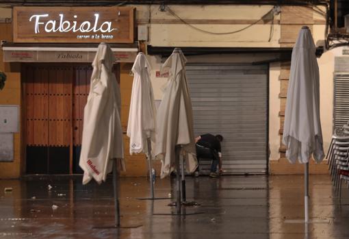 Los bares podrán cerrar a las 22.30 horas en Andalucía