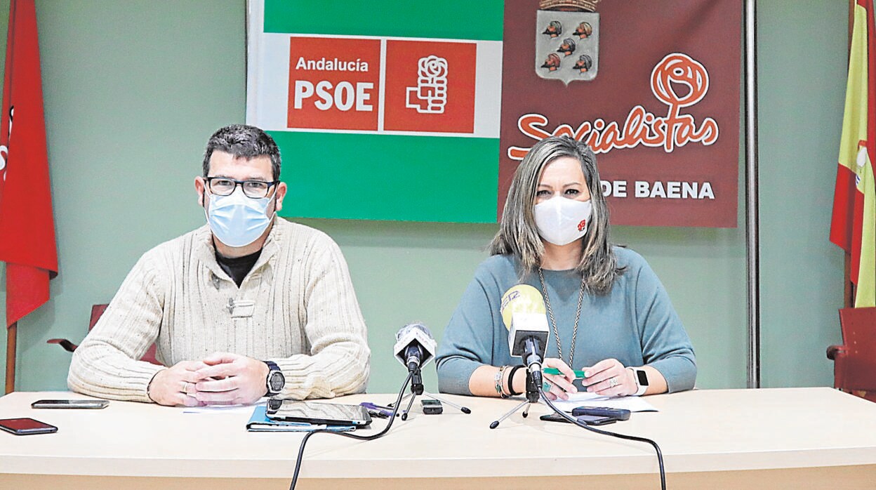 La secretaria de la agrupación local del PSOE de Baena, María Jesús Serrano