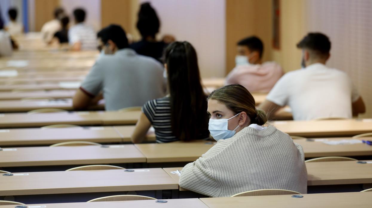 Las oposciones en Andalucía se podrán celebrar atendiendo a los nuevos criterios de la Junta
